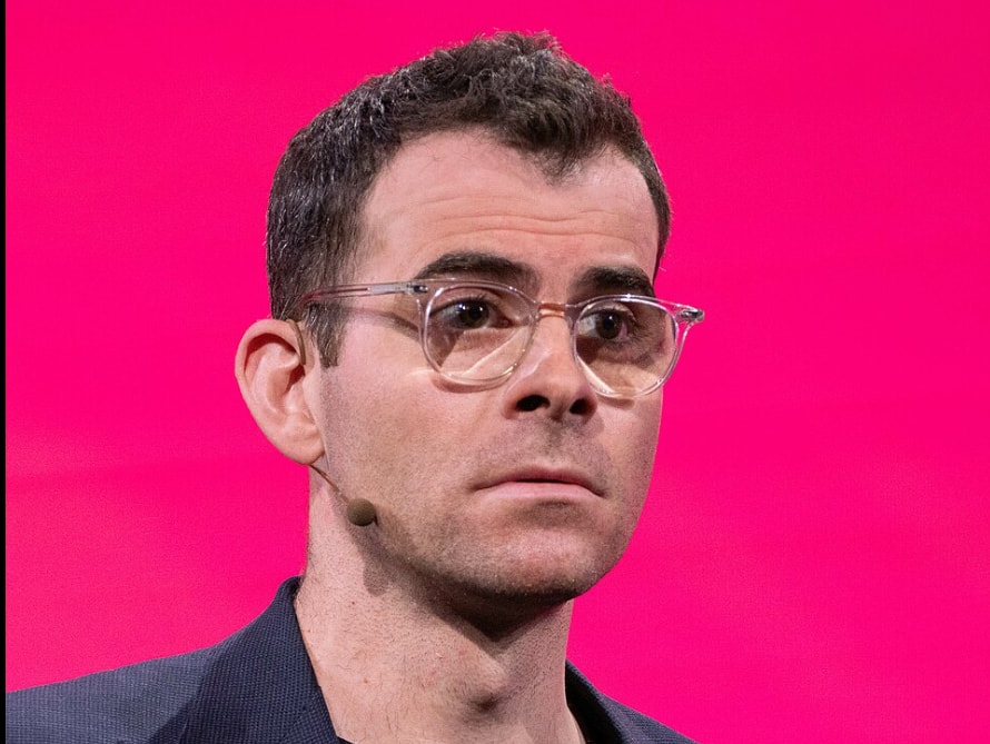 Adam Mosseri: az ember, aki a fotós közösségi hálóból videóplatformot csinált