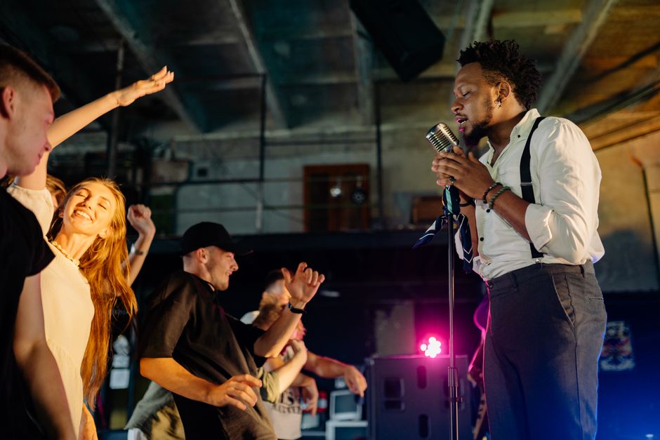 Usher és Chris Brown: Meglepetés közös turné a R&B világában