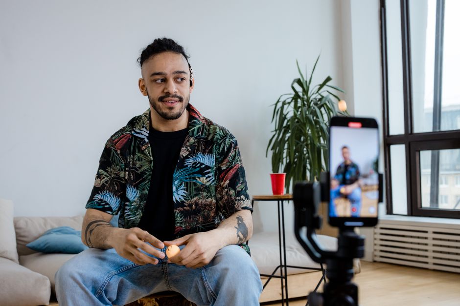 TikTok új AI funkciókkal segíti a felhasználókat a spam tartalmak kiszűrésében