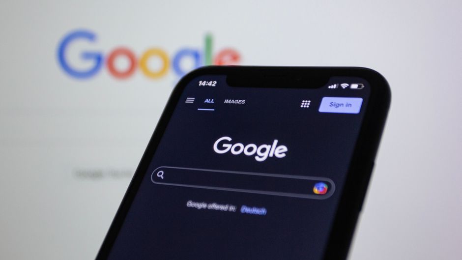 Új telefonok és innovatív funkciók: a Google Pixel 11 bemutatója
